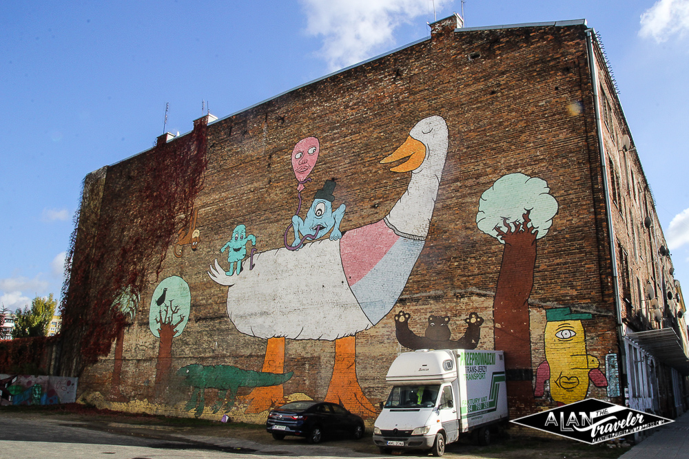 Praga Varsavia streetart